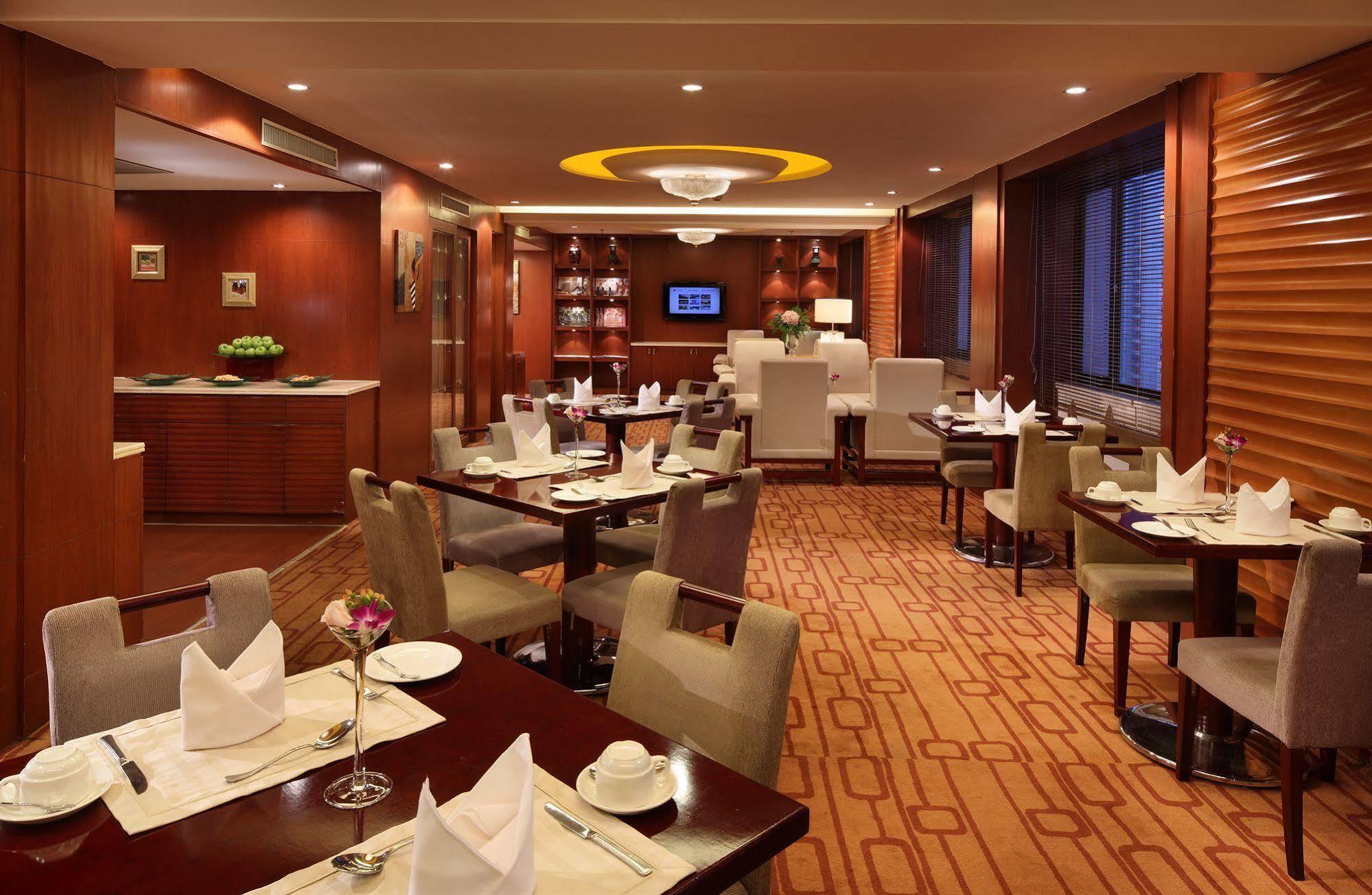 Shanghai Hotel Jin Jiang Exterior photo